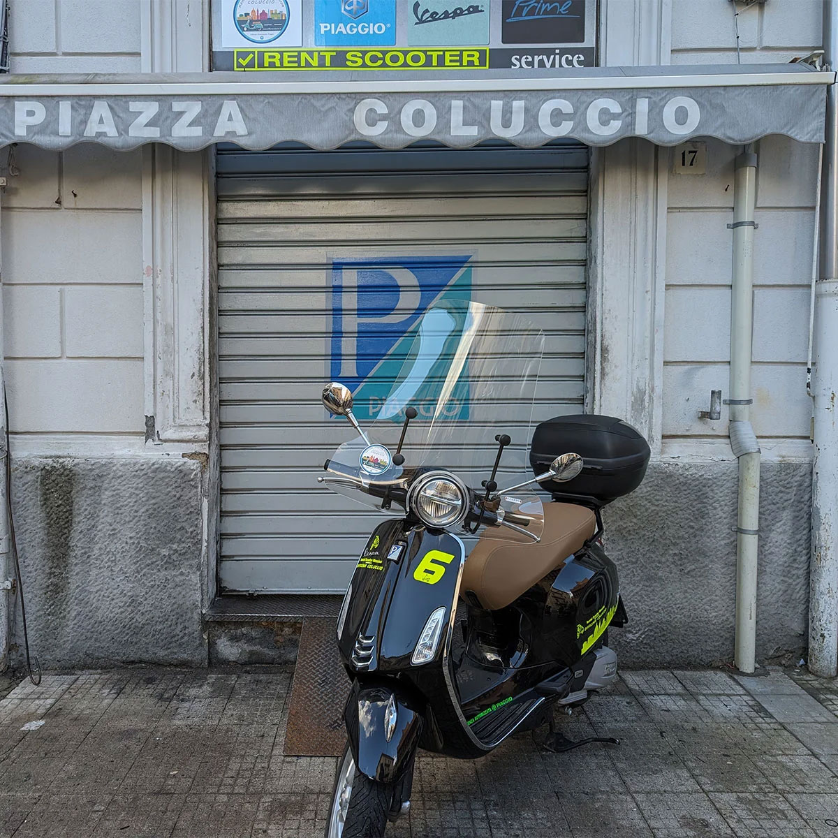 Num. 6 - Vespa Primavera 125cc abs