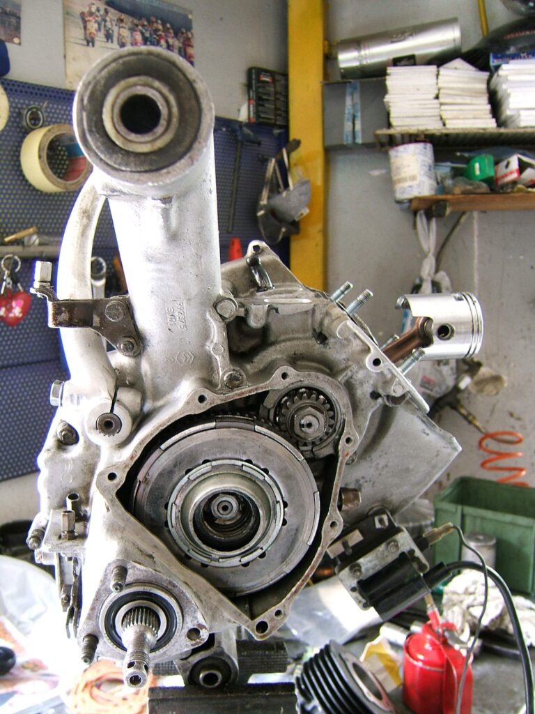 Officina Moto Noleggio Scooter Messina - Coluccio Saverio